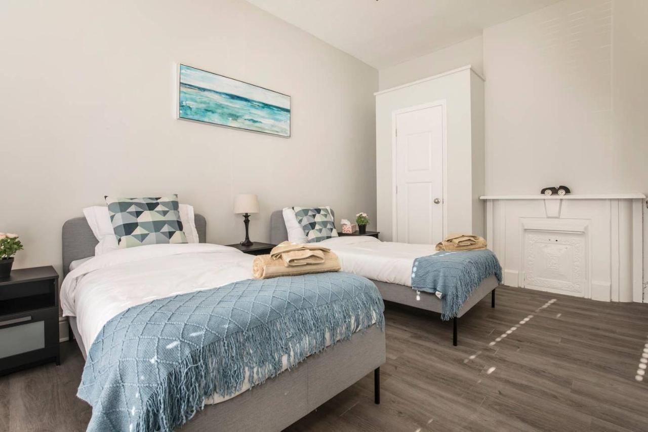 Louisville Dream House 4Br 2Ba By Cozysuites Exterior photo